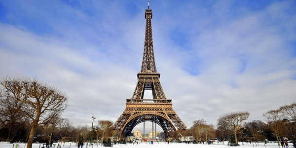 eiffelova věž paříž