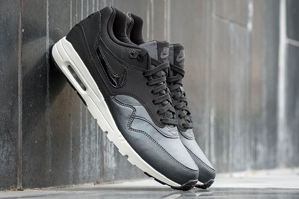 air max tmavé pro ženy